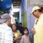 Blusukan ke Cengkareng, Airlangga Pastikan Warga Miskin Terima Bansos