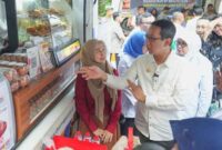 Pj Gubernur DKI Tinjau Kegiatan Sembako Murah di Dua Kecamatan