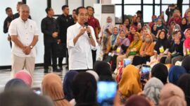 Presiden Jokowi Pastikan Bantuan Pangan Terus Bergulir