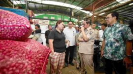 Gubernur DKI Jakarta Pramono Anung meninjau Pasar Induk Kramat Jati, Jakarta Timur. (Foto/Ist).